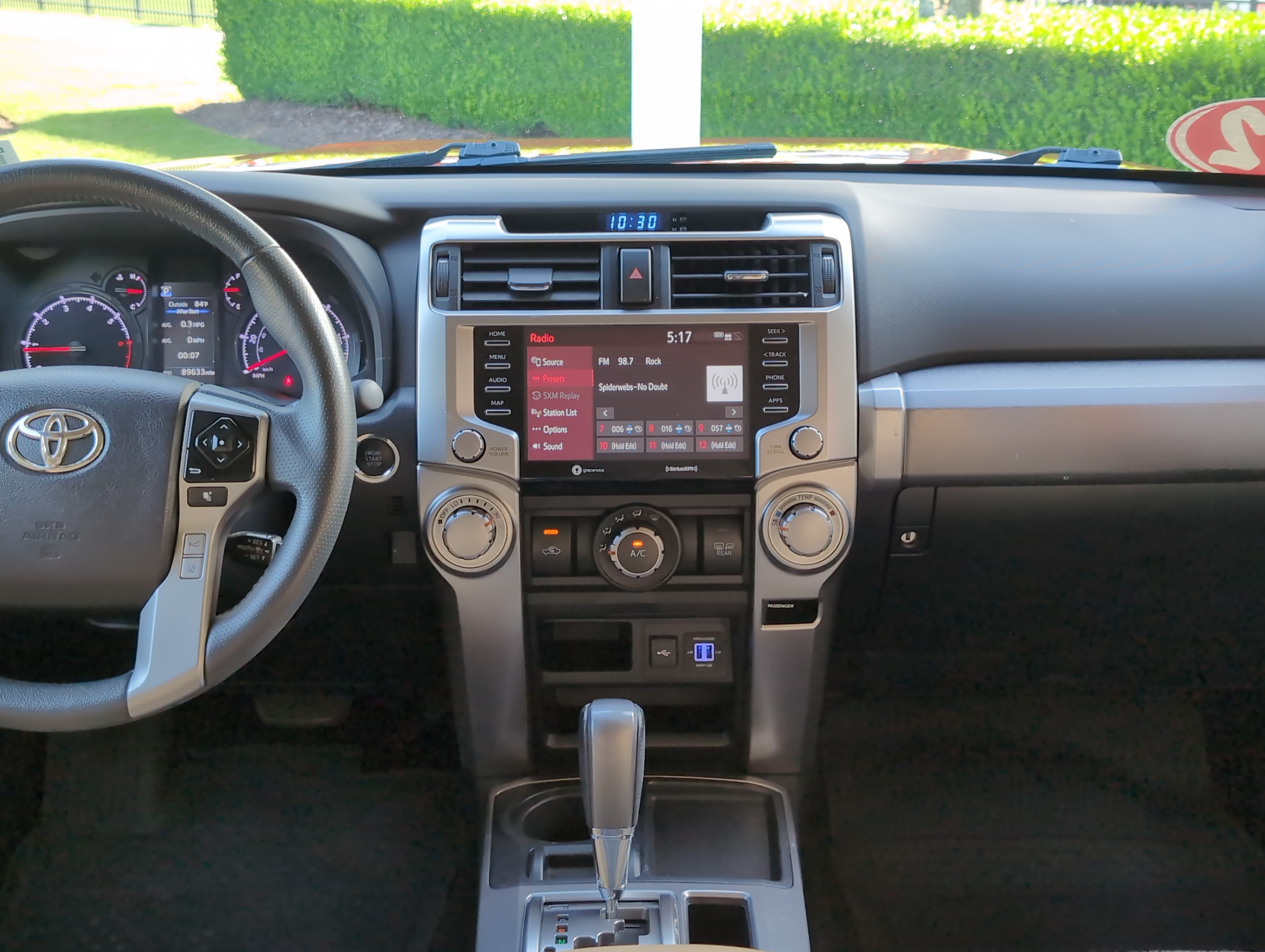 Used 2022 Toyota 4Runner SR5 RWD image 28