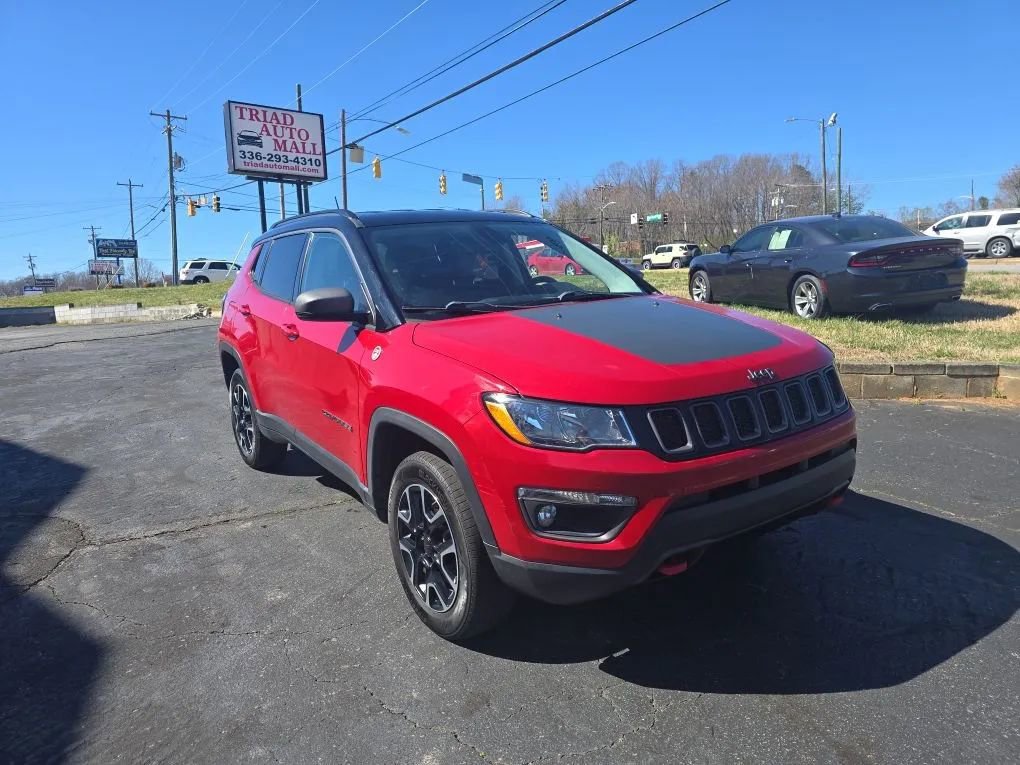 Used 2019 Jeep Compass Trailhawk image 3