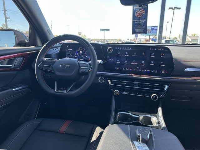 Used 2024 Chevrolet Traverse RS w/ LPO, Floor Liner Package image 17