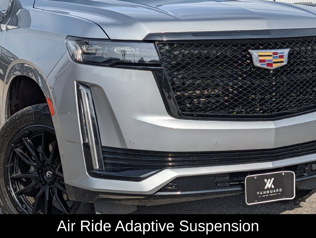 Used 2023 Cadillac Escalade ESV Sport Platinum AWD/4WD image 8