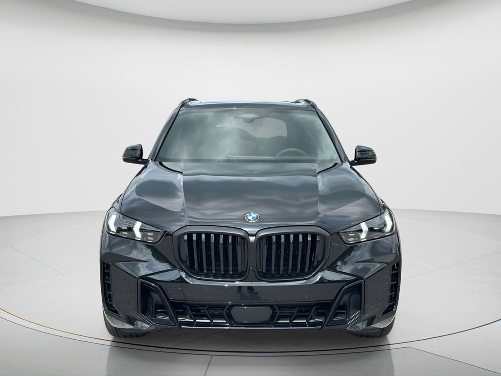 New 2026 BMW X5 xDrive40i w/ M Sport Package AWD/4WD image 2