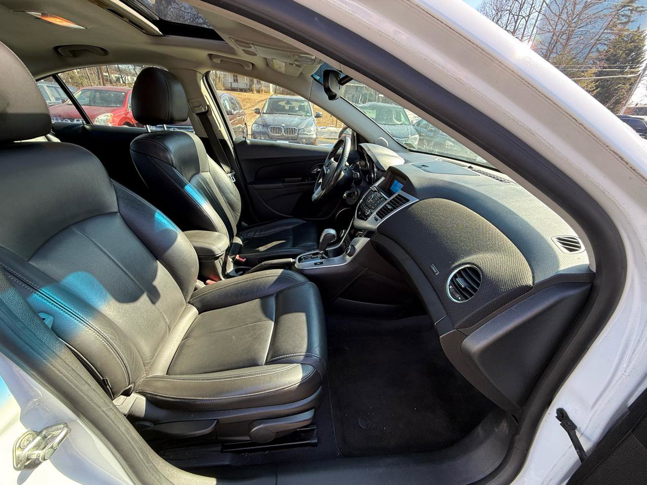 Used 2011 Chevrolet Cruze LTZ image 22