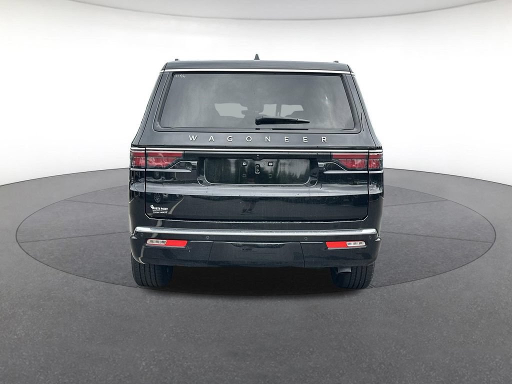 Certified 2025 Jeep Wagoneer 4WD image 4