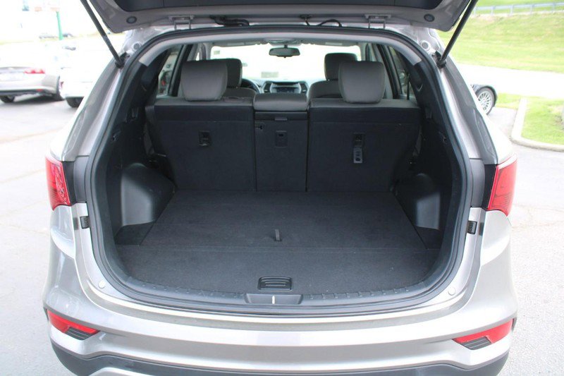 Used 2018 Hyundai Santa Fe Sport w/ 2.4L Value Package 02 FWD image 7