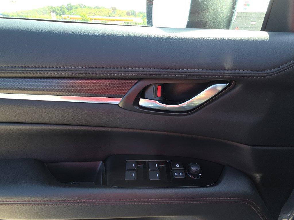 Used 2025 MAZDA CX-5 Carbon Edition AWD/4WD image 13