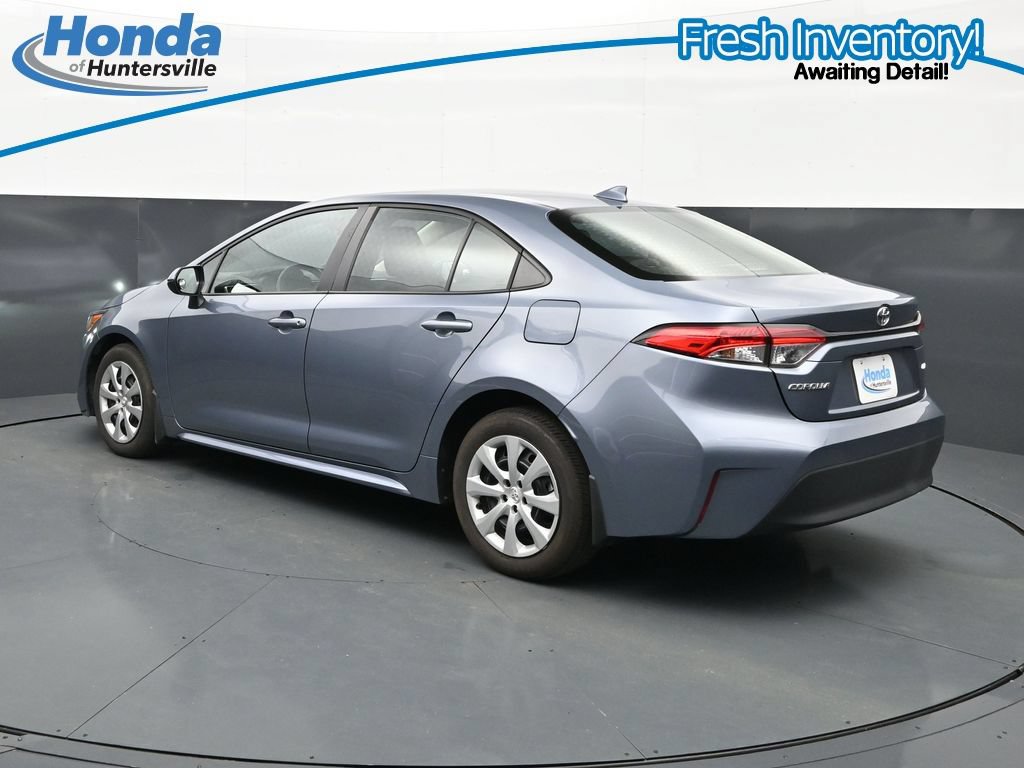 Used 2025 Toyota Corolla LE FWD image 7