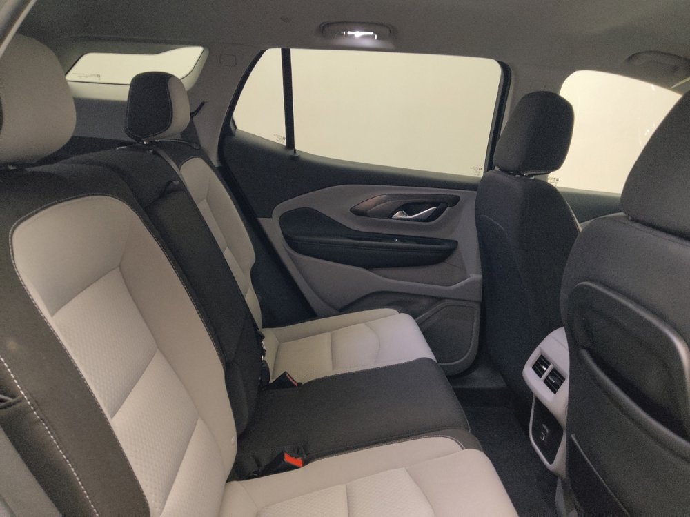 Used 2022 GMC Terrain SLE w/ Driver Convenience Package FWD image 19