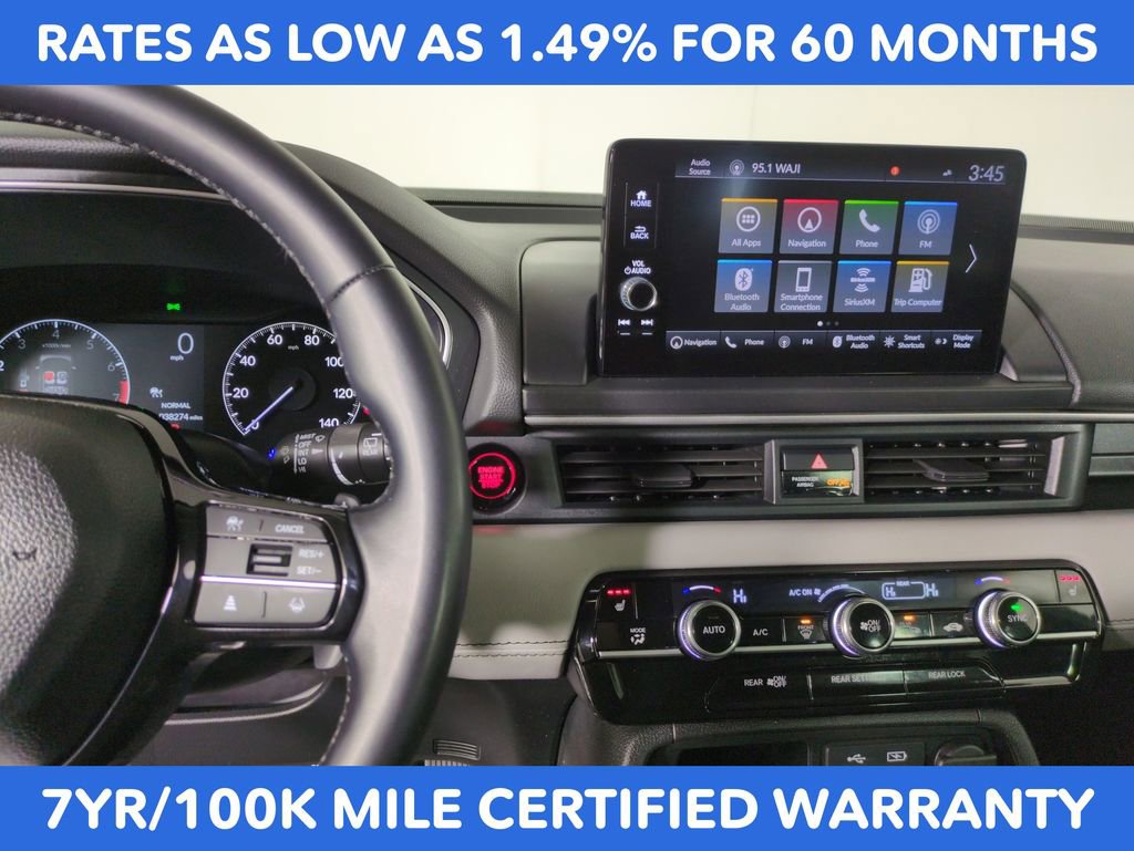 Used 2023 Honda Pilot Touring image 17