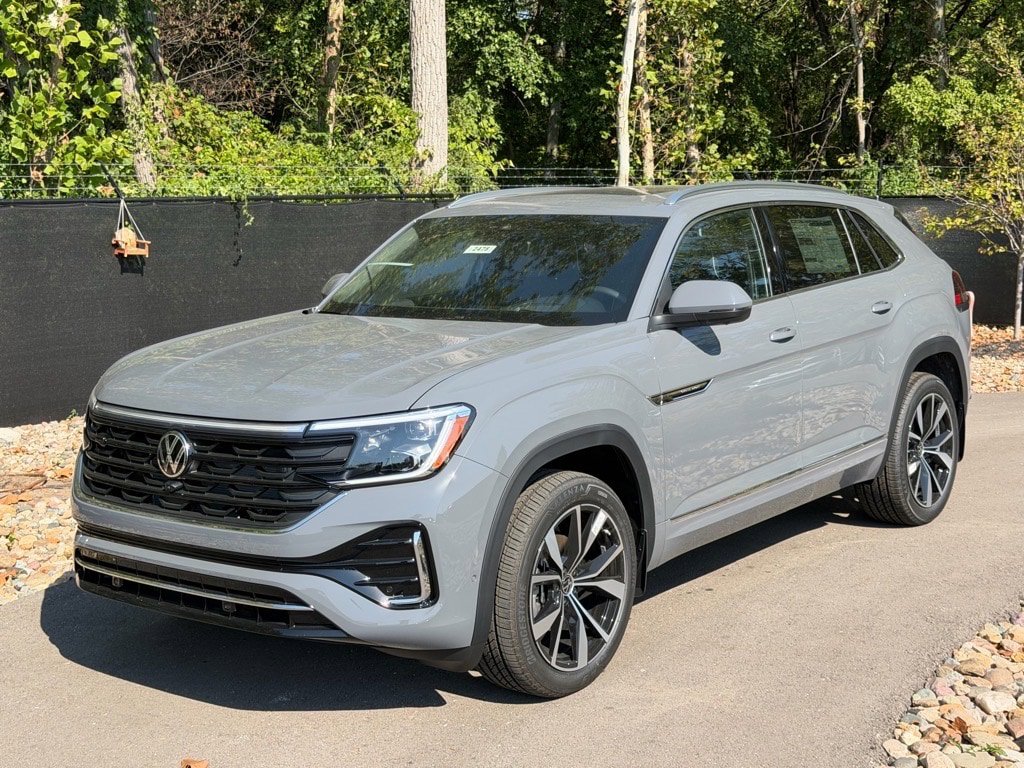 New 2026 Volkswagen Atlas Cross Sport SEL Premium R-Line image 1