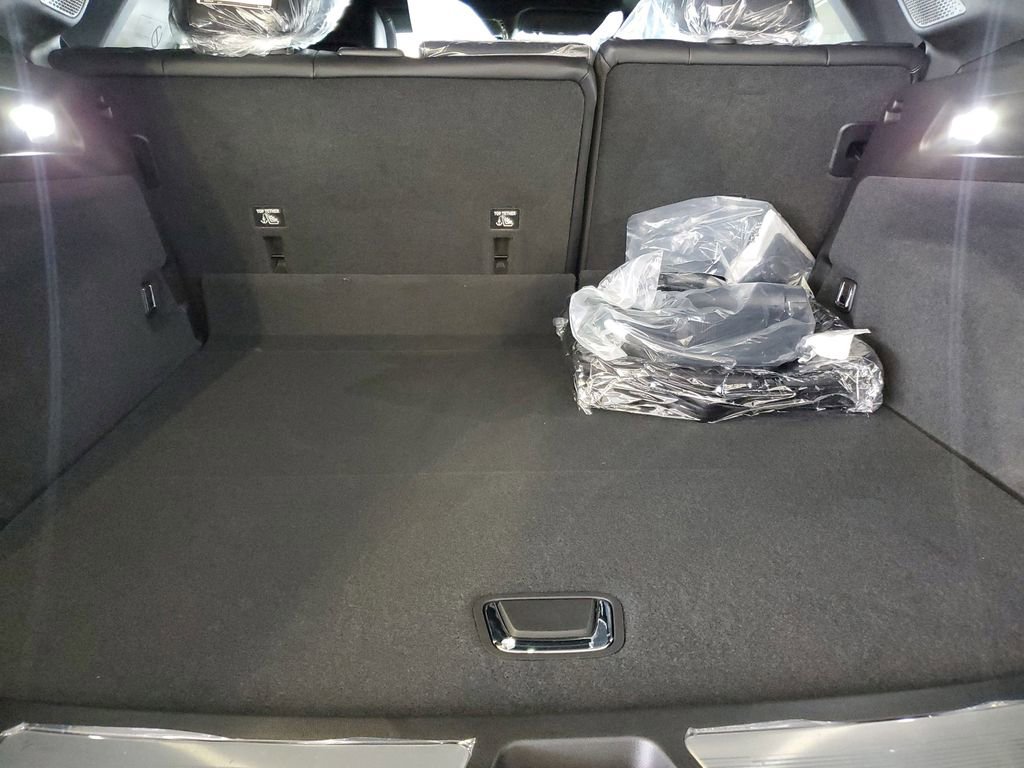 New 2025 Cadillac Lyriq Sport AWD/4WD image 7