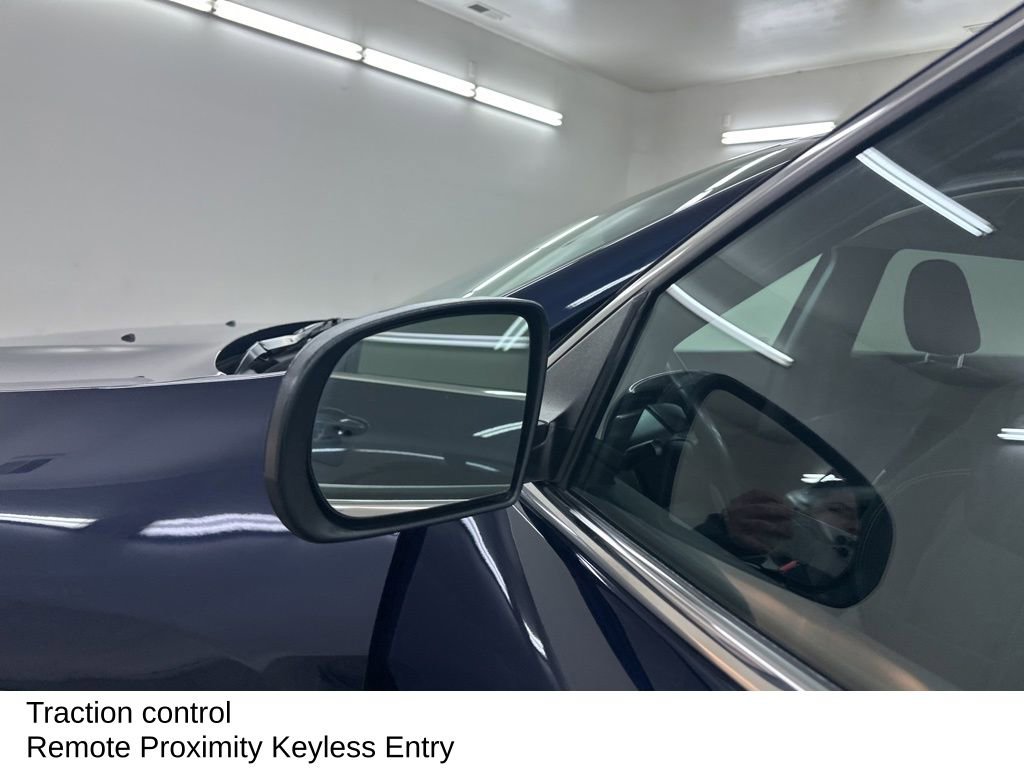 Used 2015 Jeep Cherokee Latitude w/ Comfort/Convenience Group image 17