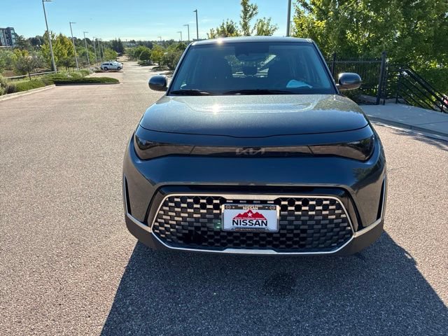 Used 2023 Kia Soul EX FWD image 2