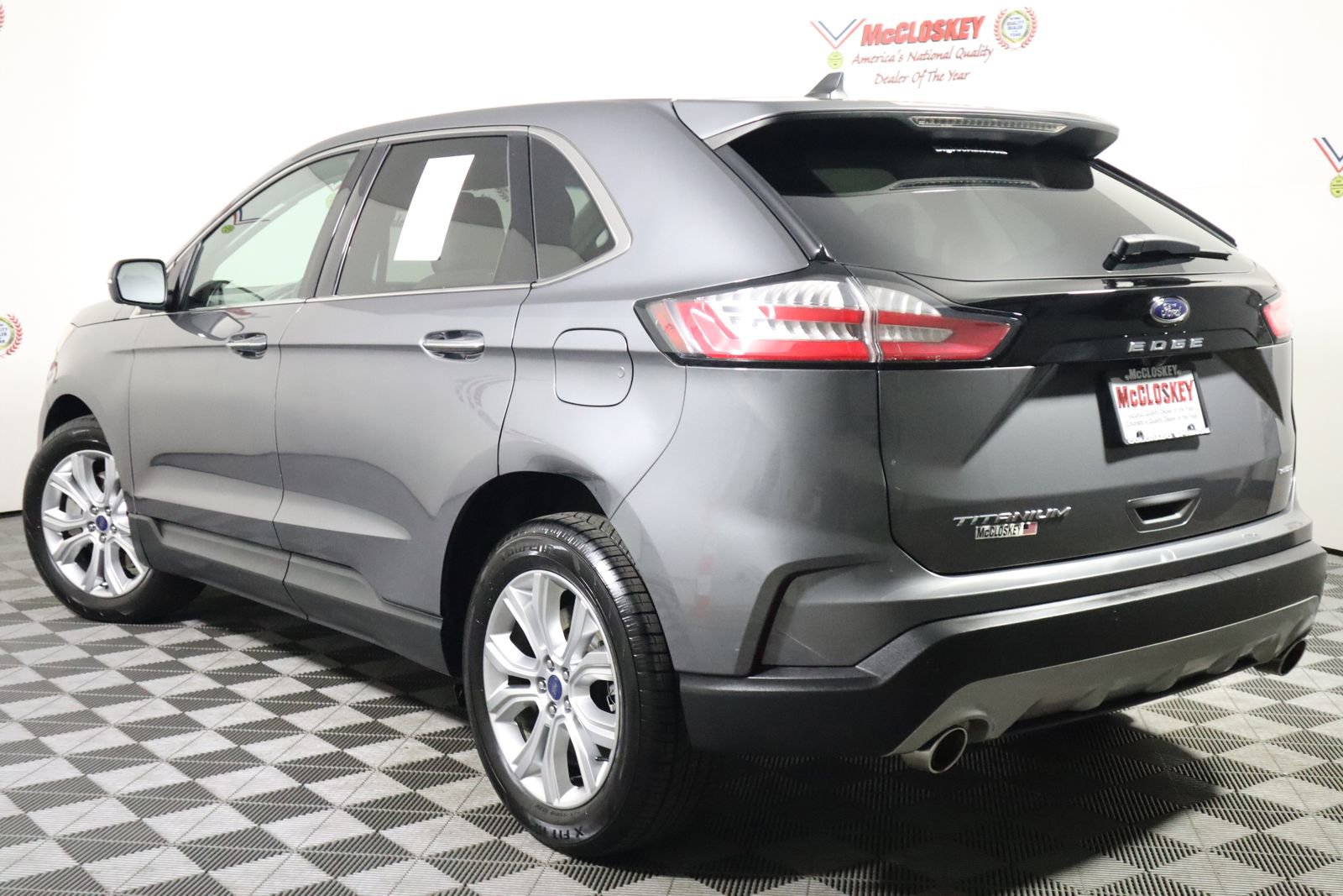 Used 2021 Ford Edge Titanium w/ Cargo Accessory Package image 38