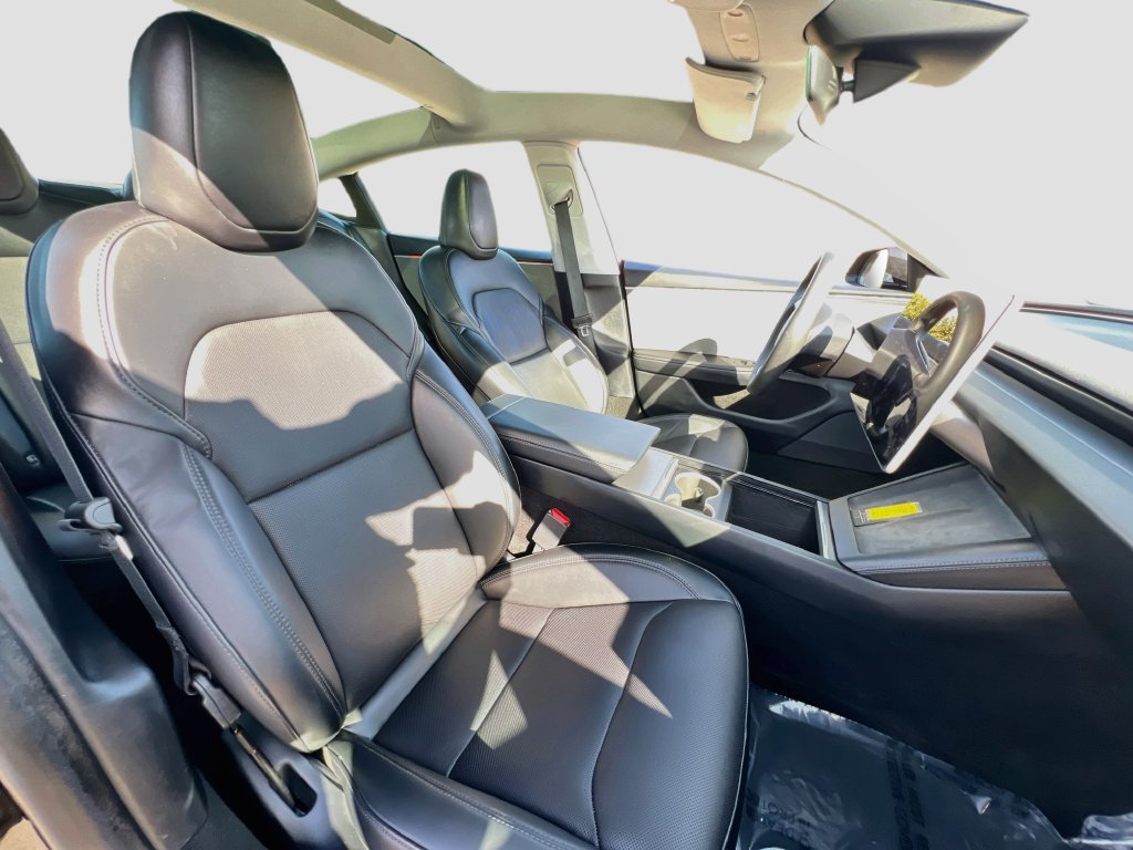 Used 2024 Tesla Model 3 Standard Range RWD image 28