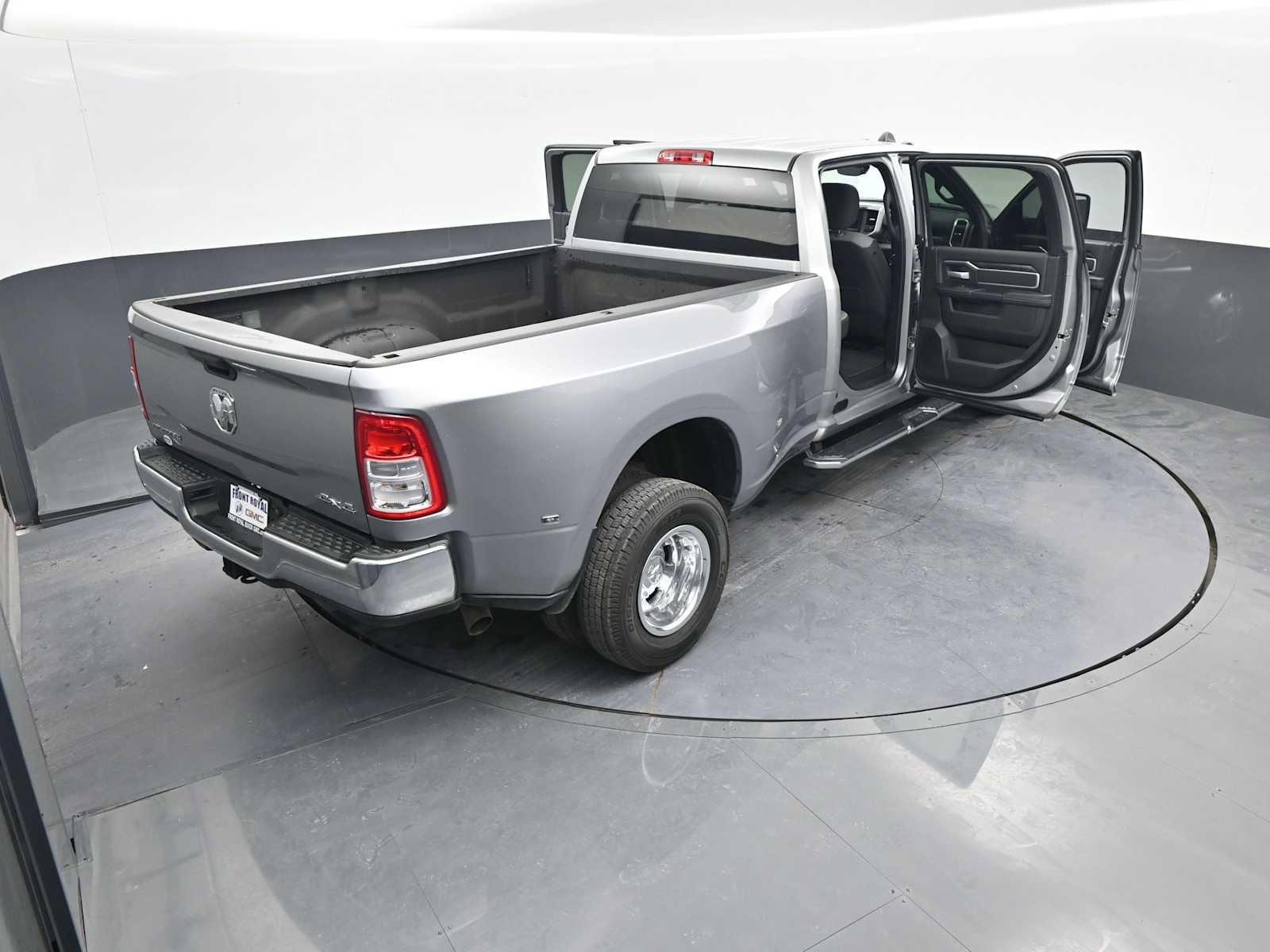 Used 2024 RAM 3500 Big Horn image 42