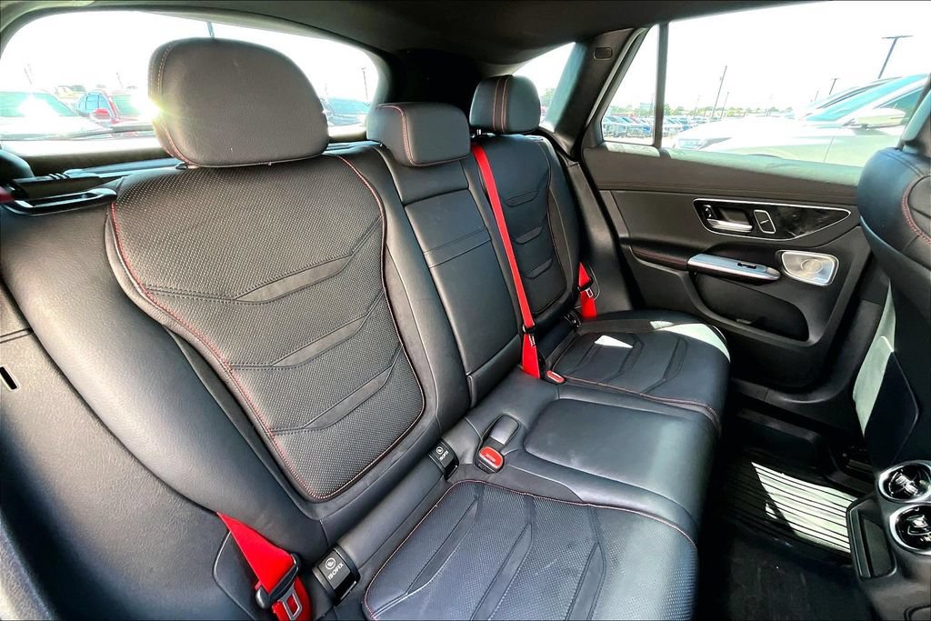 Used 2024 Mercedes-Benz GLC 43 AMG 4MATIC image 37