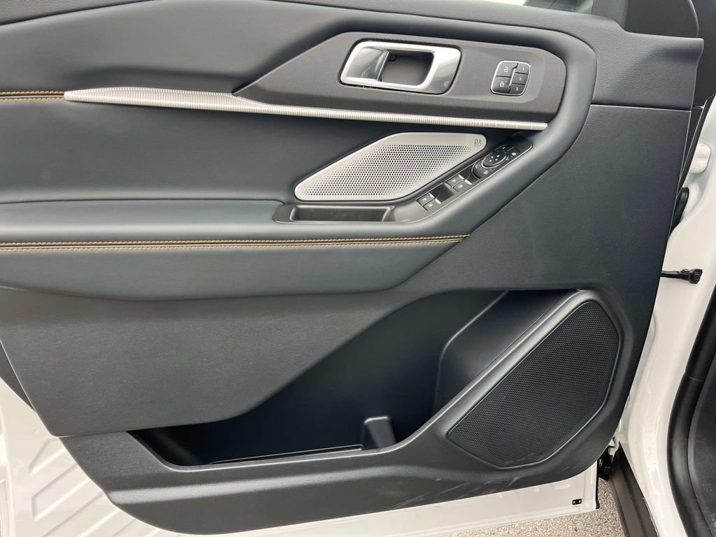 New 2026 Ford Explorer Tremor w/ Tremor Ultimate Package AWD/4WD image 29