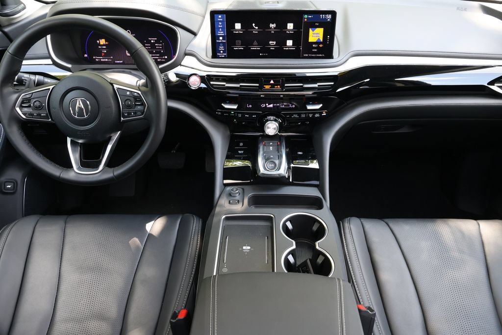 Used 2025 Acura MDX FWD w/ Technology Package image 15