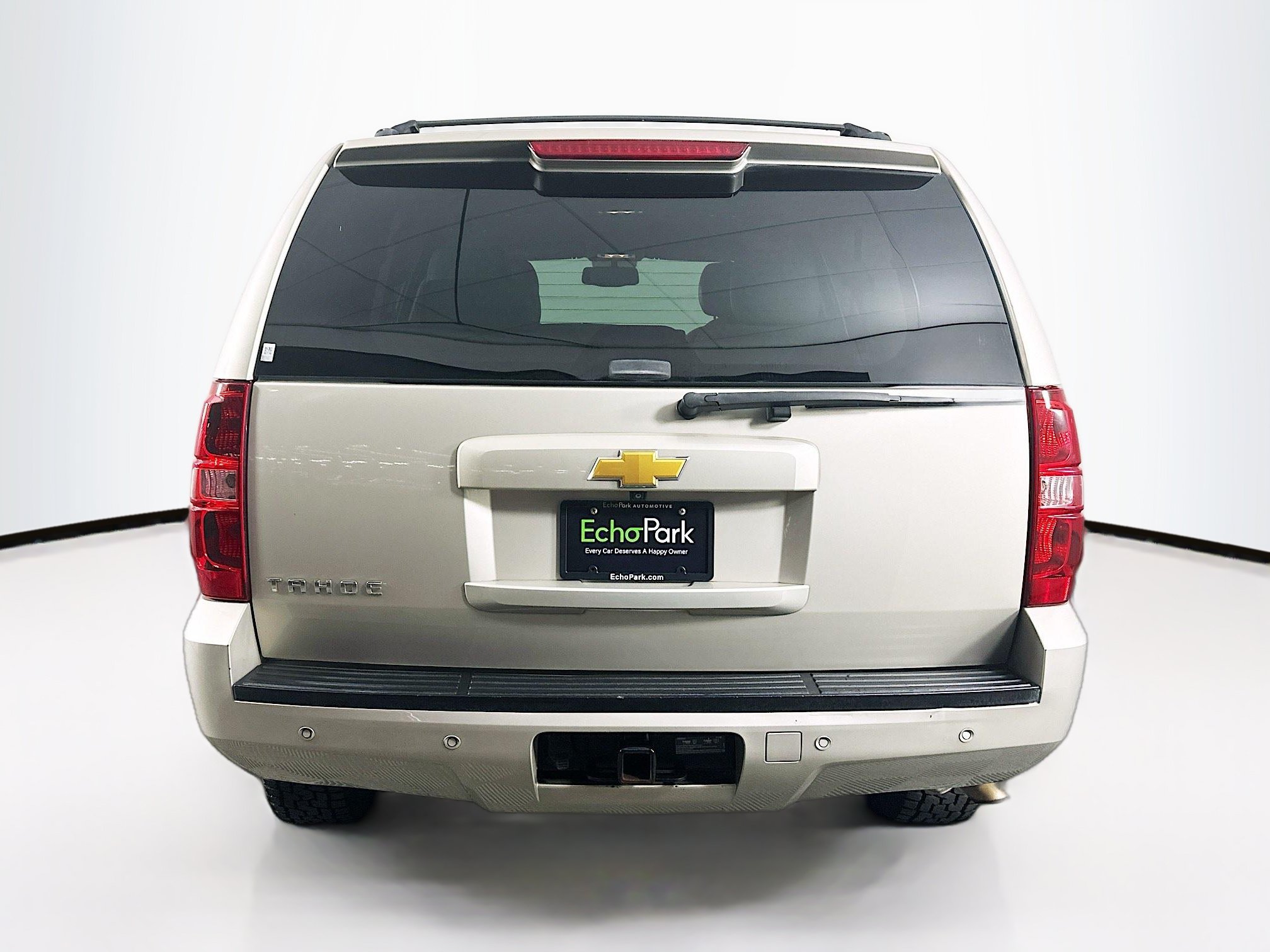 Used 2014 Chevrolet Tahoe LT w/ Luxury Package AWD/4WD image 7