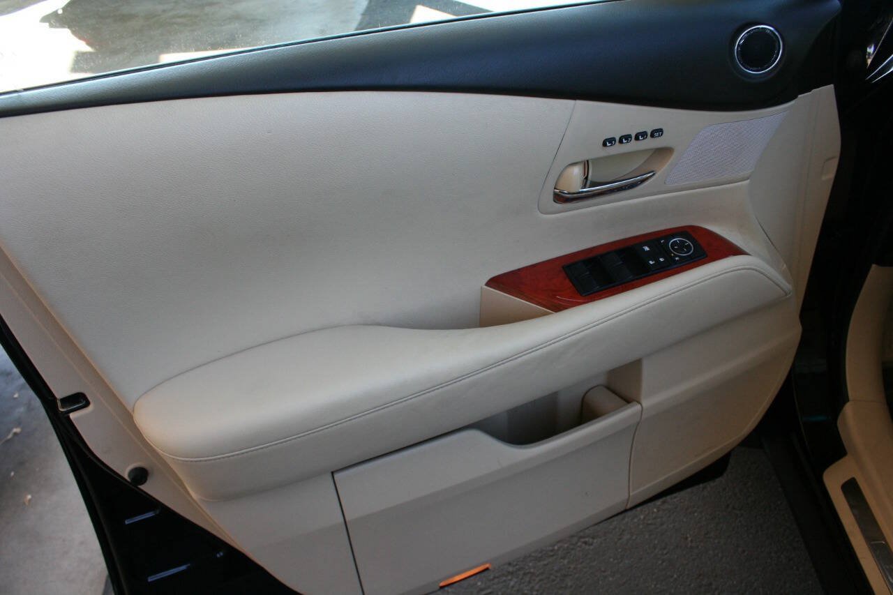 Used 2012 Lexus RX 350 AWD w/ Premium Pkg image 14