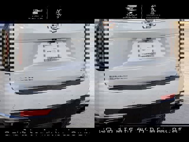 Used 2021 Cadillac Escalade Premium Luxury w/ Performance Package image 6