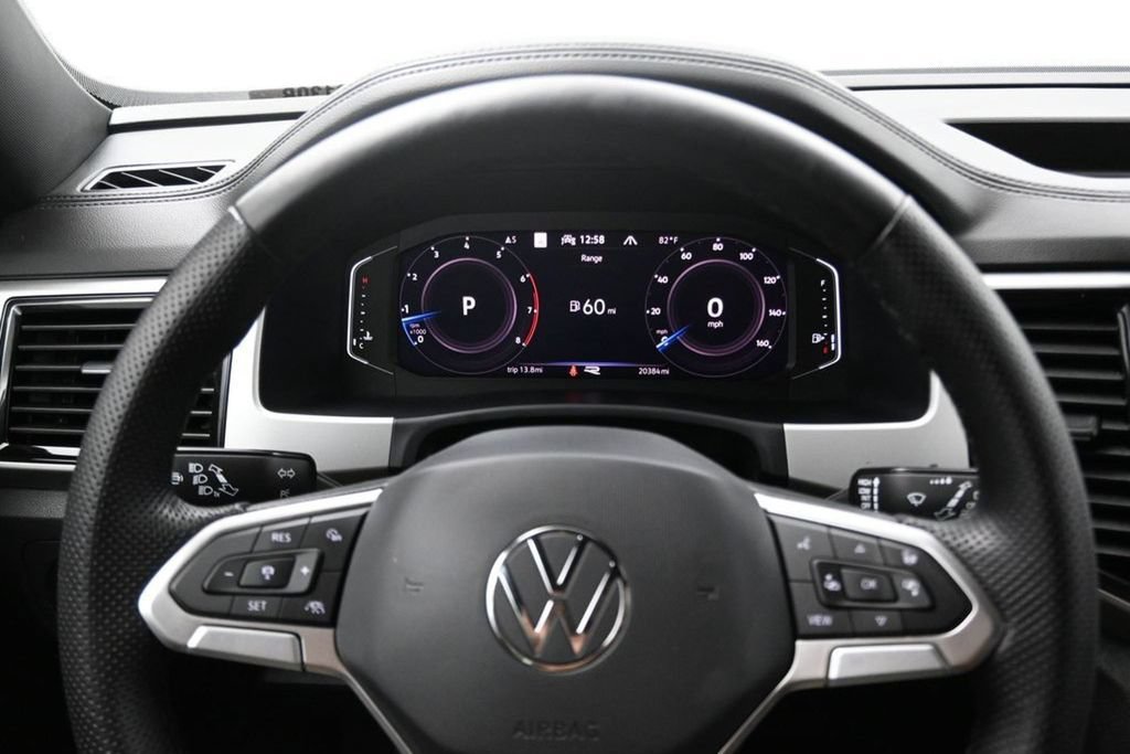 Used 2023 Volkswagen Atlas Cross Sport SEL R-Line AWD/4WD image 16