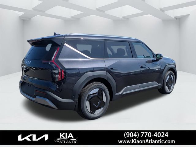 New 2026 Kia EV9 Wind AWD/4WD image 3