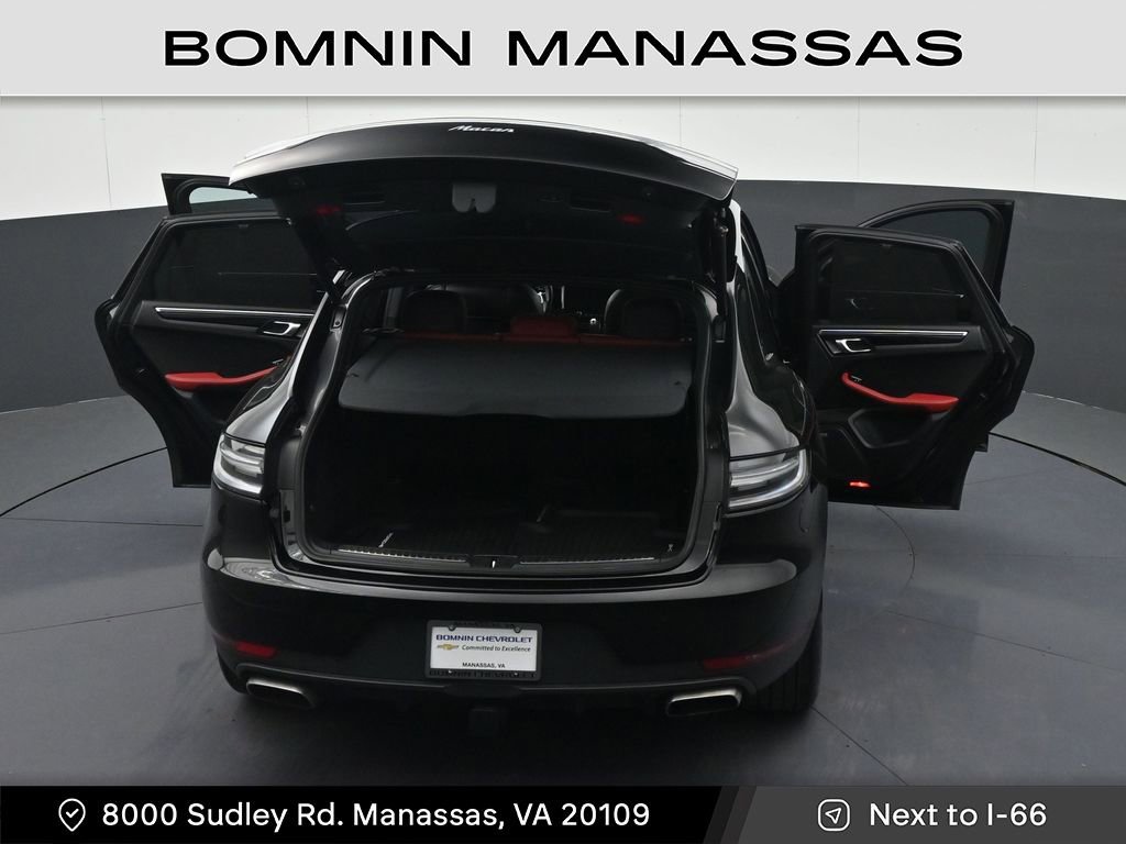 Used 2019 Porsche Macan AWD/4WD image 45
