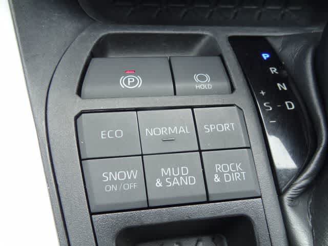 Used 2024 Toyota RAV4 XLE w/ Convenience Package AWD/4WD image 32