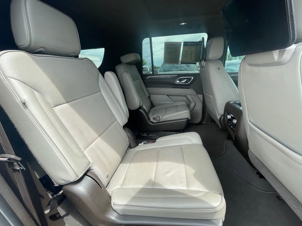 Used 2021 GMC Yukon XL SLT w/ SLT Premium Package image 27