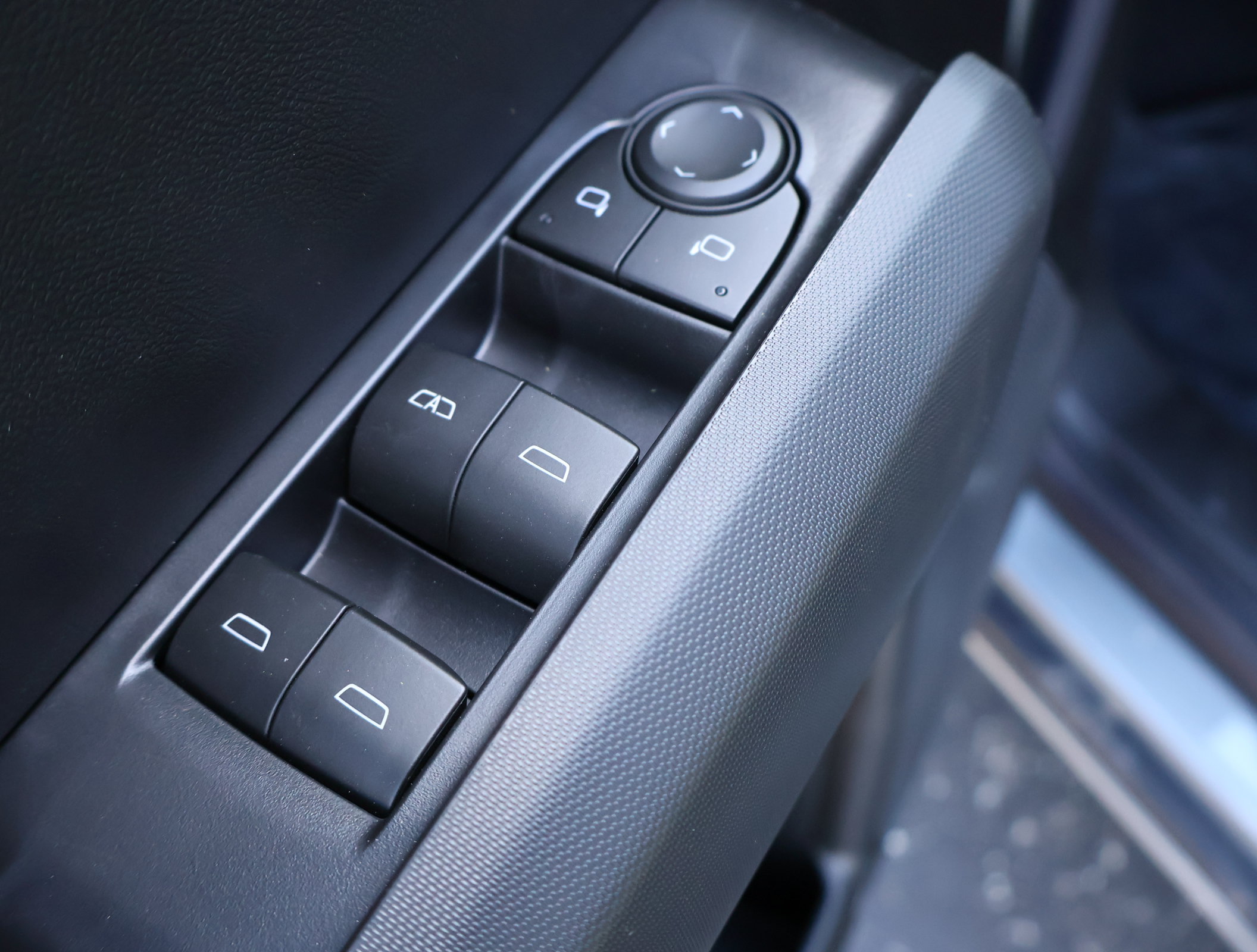 New 2026 Chevrolet Colorado Trail Boss AWD/4WD image 7