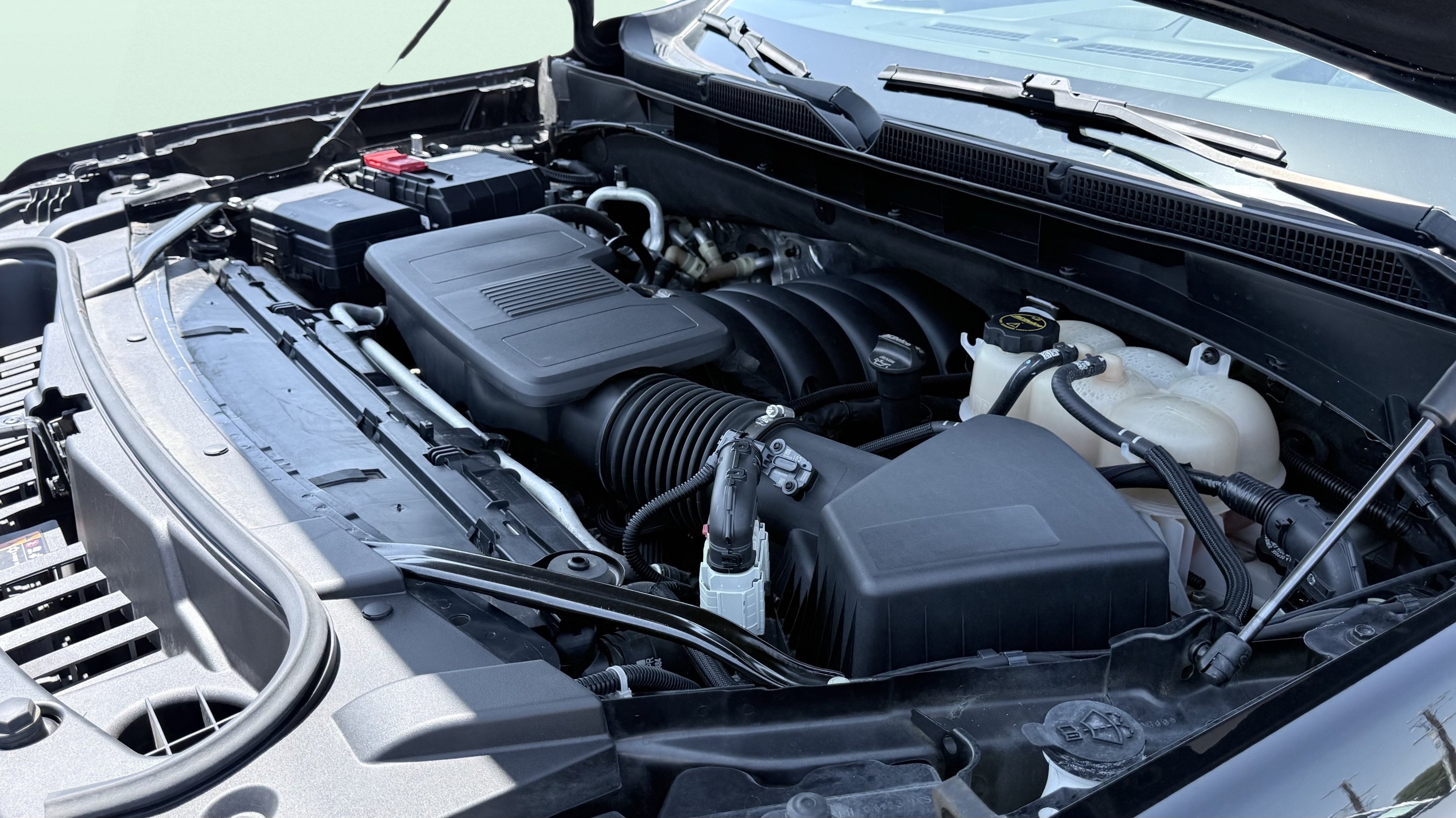 Used 2023 GMC Yukon Denali AWD/4WD image 19