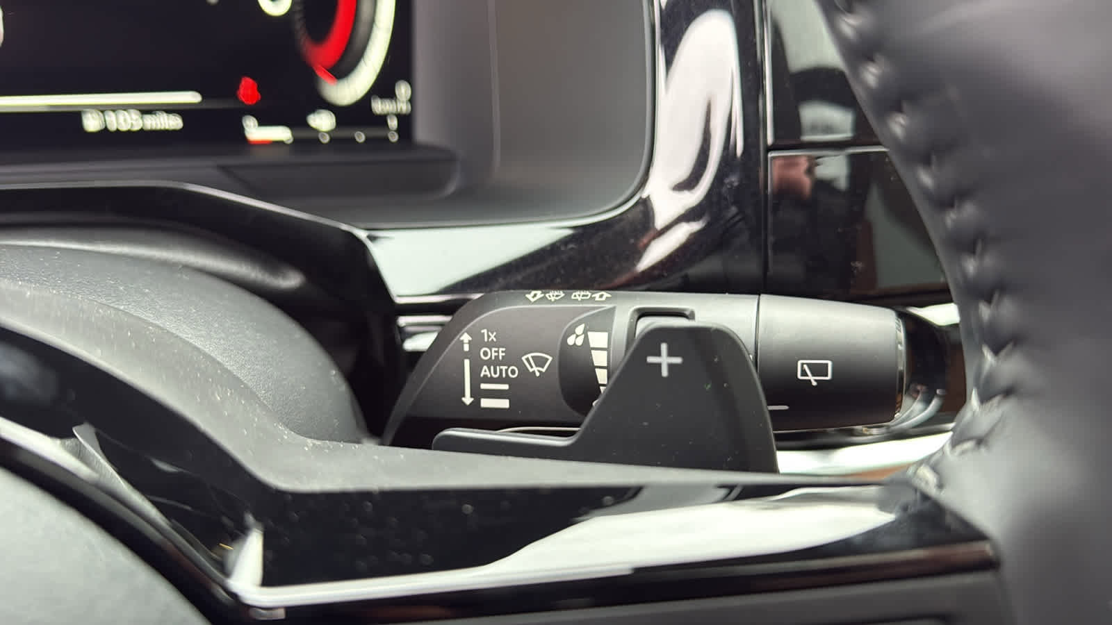 New 2025 Nissan Pathfinder Platinum w/ Cargo Package image 32