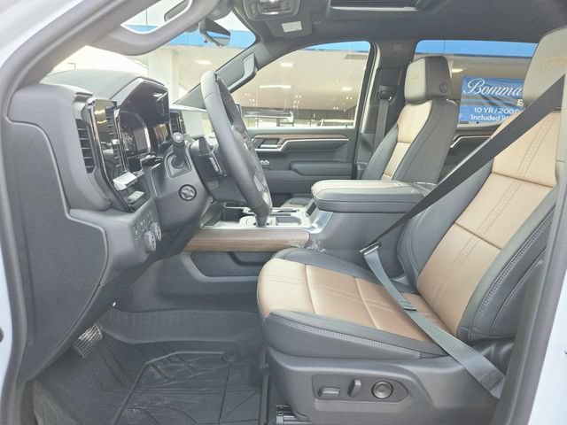 New 2026 Chevrolet Silverado 1500 High Country AWD/4WD image 12
