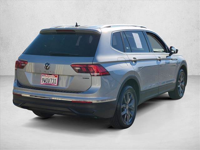 Used 2024 Volkswagen Tiguan SE AWD/4WD image 5