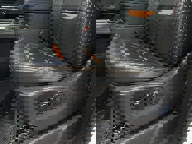 Used 2020 GMC Sierra 1500 AT4 w/ AT4 Premium Package image 17