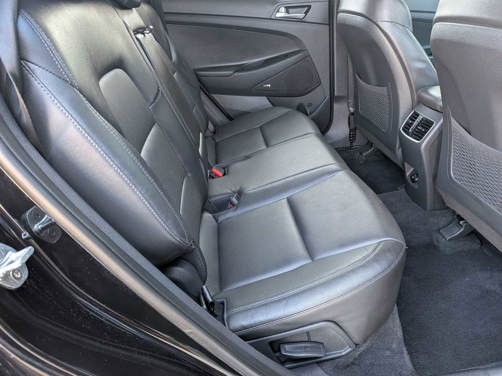 Used 2021 Hyundai Tucson Limited FWD image 29