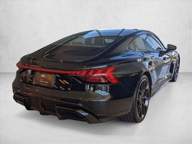 New 2026 Audi RS e-tron GT performance image 2