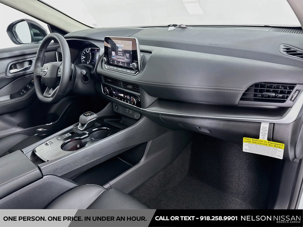New 2026 Nissan Rogue Dark Armor FWD image 29