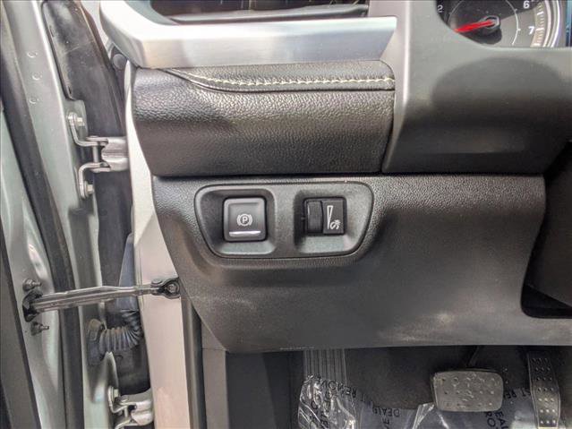 Used 2018 GMC Acadia SLT image 18