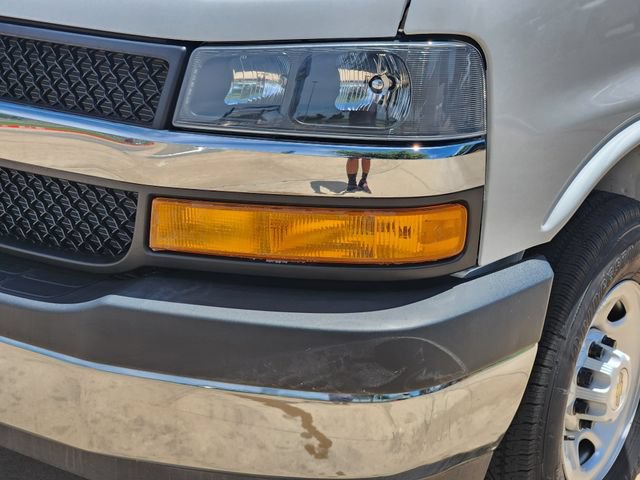 New 2025 Chevrolet Express 3500 w/ Power Convenience Package RWD image 15