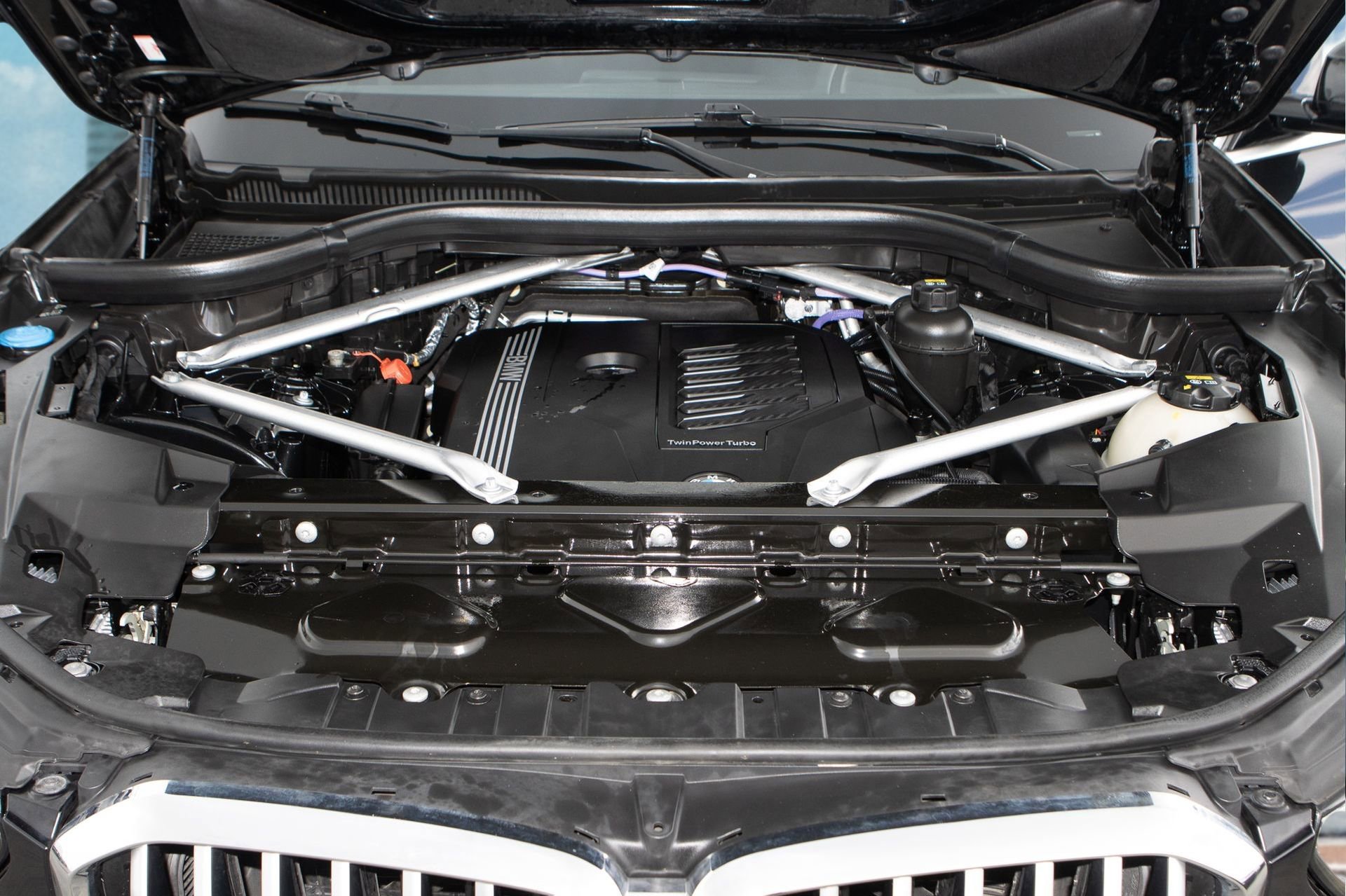 Used 2022 BMW X5 sDrive40i w/ Premium Package image 34