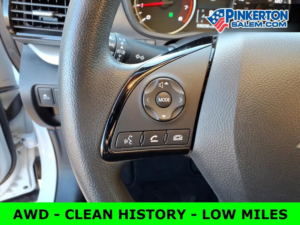 Used 2024 Mitsubishi Eclipse Cross LE image 19