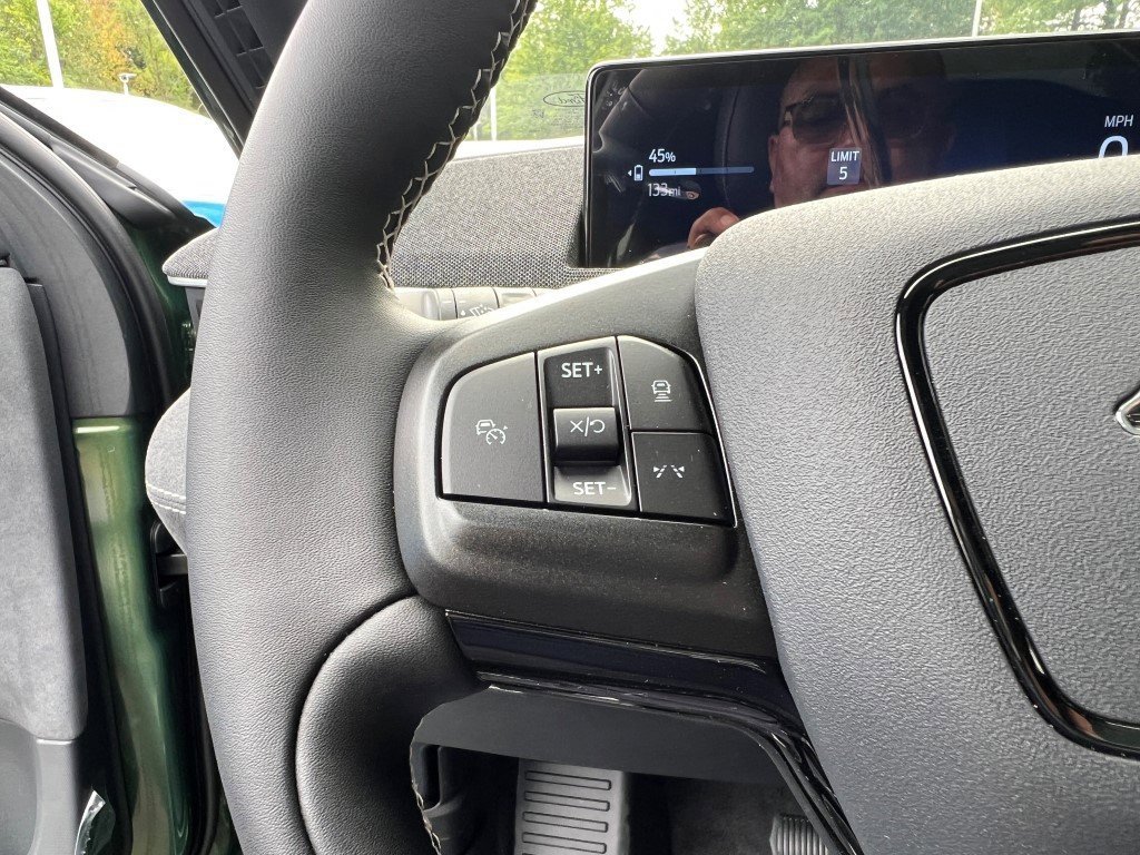 New 2025 Ford Mustang Mach-E GT w/ Bronze Appearance Package image 21