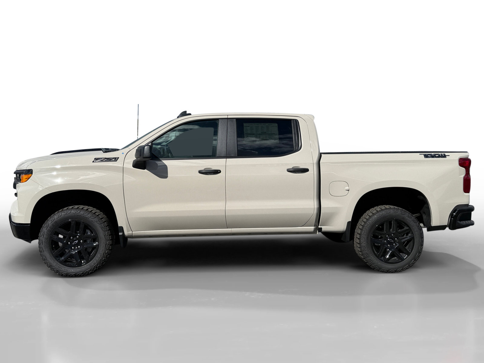 New 2026 Chevrolet Silverado 1500 Custom Trail Boss w/ Dark Appearance Package image 2