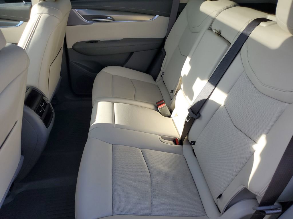 Used 2024 Cadillac XT5 Premium Luxury w/ LPO, Floor Liner Package image 32