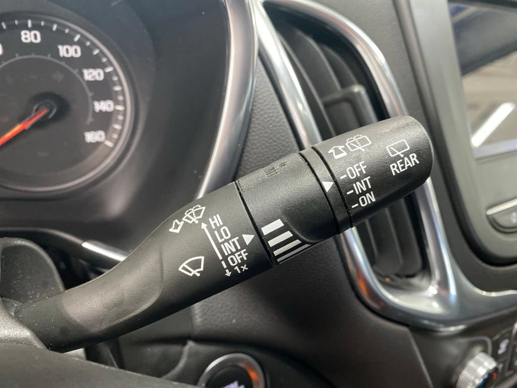 Used 2024 Chevrolet Equinox LT AWD/4WD image 42