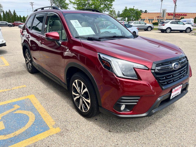 Used 2022 Subaru Forester Limited AWD/4WD image 3