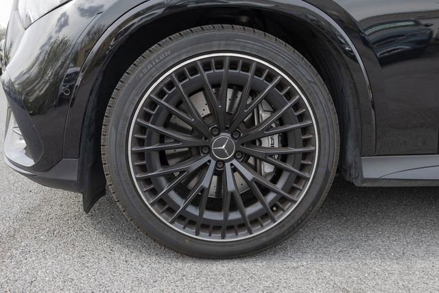 Used 2025 Mercedes-Benz GLC 43 AMG 4MATIC image 5