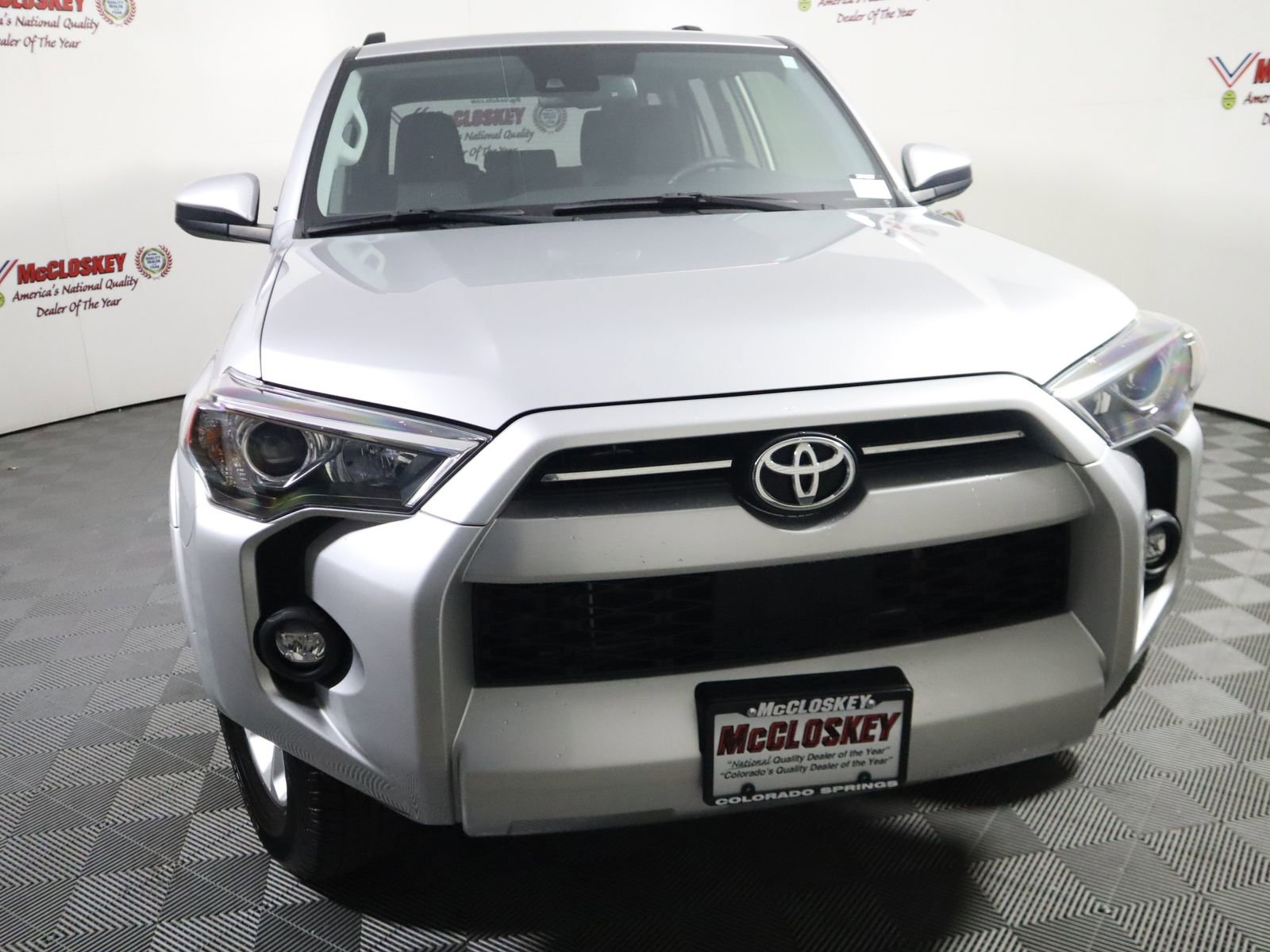 Used 2024 Toyota 4Runner SR5 image 18